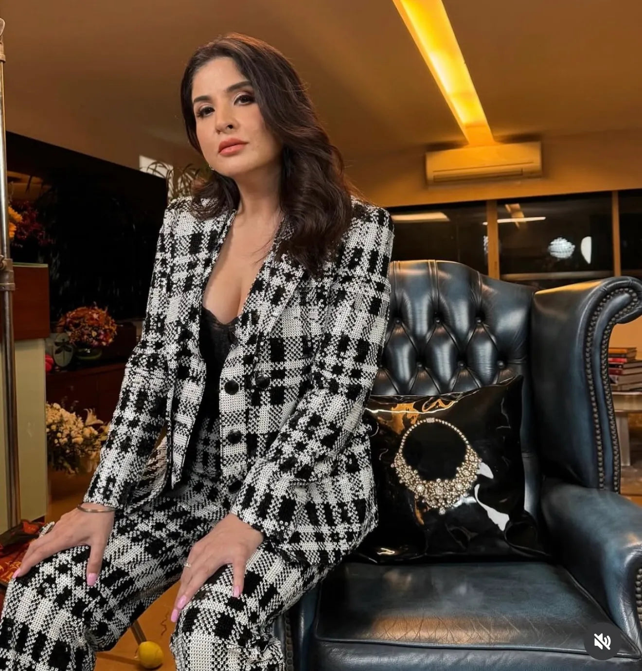 Celebrity Closet : Cc02